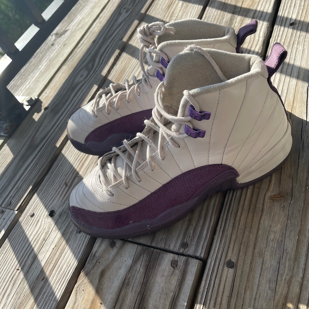 COPY - Purple and beige Jordan’s